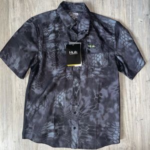 HUK Kryptk Typhon Black Ghost Camo Fishing Shirt | Size Medium